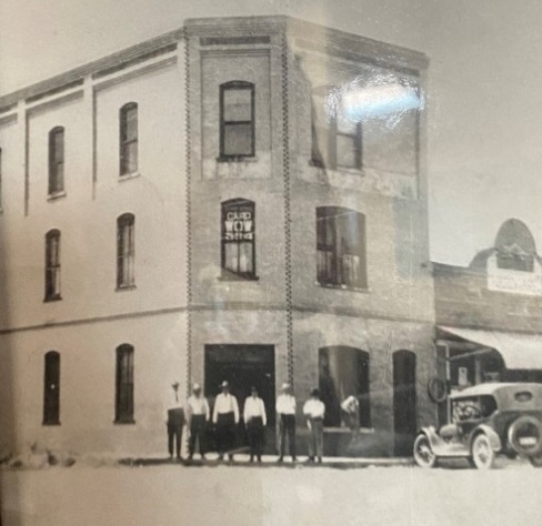 3 story lodge building